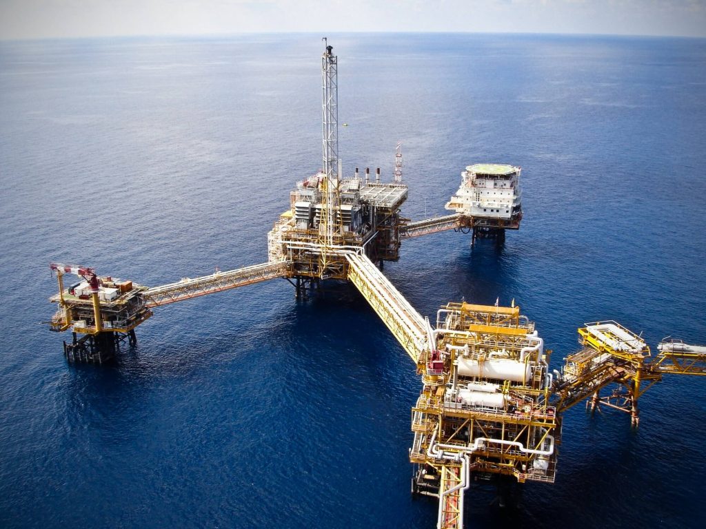 The Benefits of FPSO Decommissioning Services​
